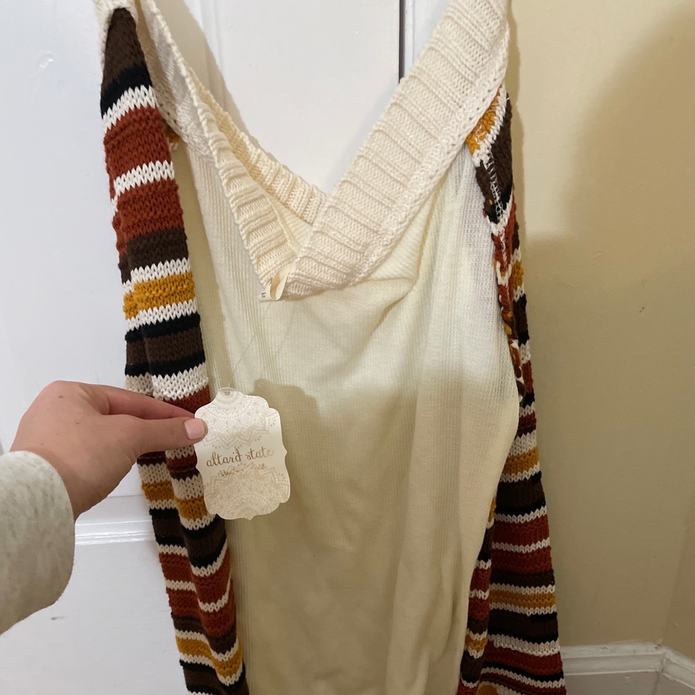 NEW! ALTARD state sweater